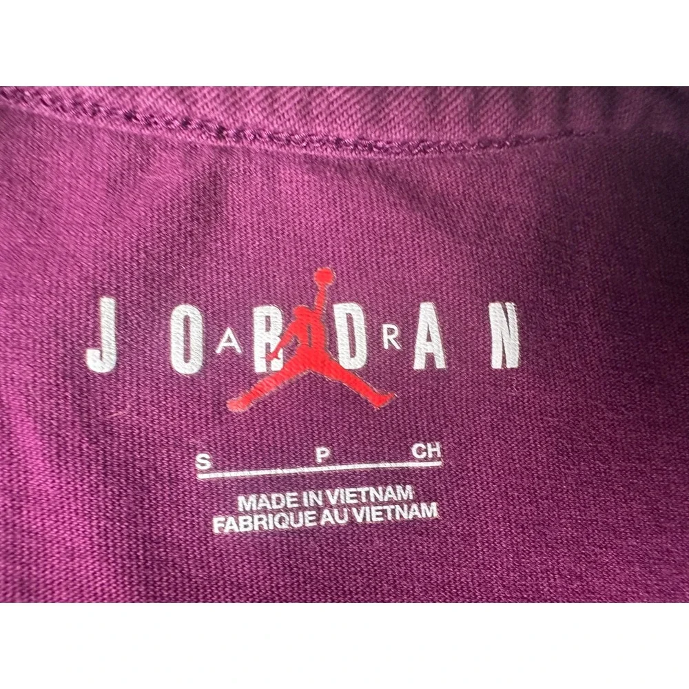 Nike Jordan Jumpman‎ T-Shirt Youth Small Short Sleeve Graphic Tee Purple Gold